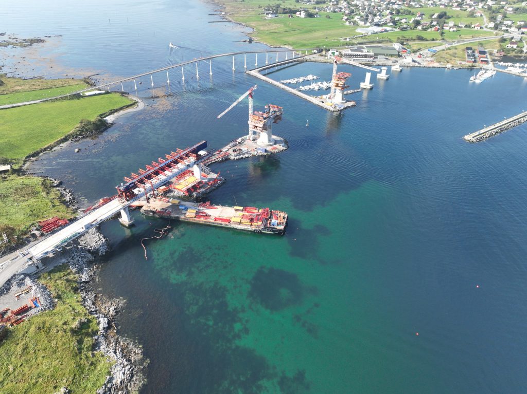 bygger-nye-nerlands-ybrua-p-574-meter-fra-bergs-ya-og-nerlands-ya